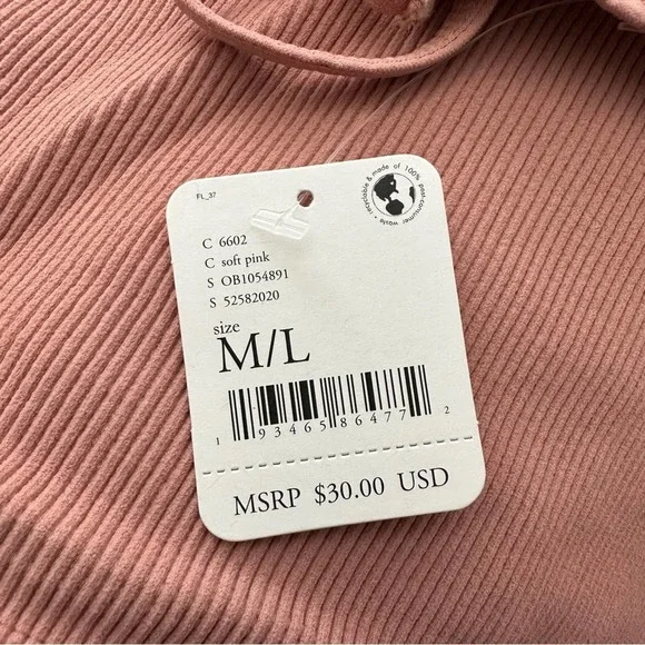 Free People cropped run tank in soft pink Size M/L - Picture 3 of 10